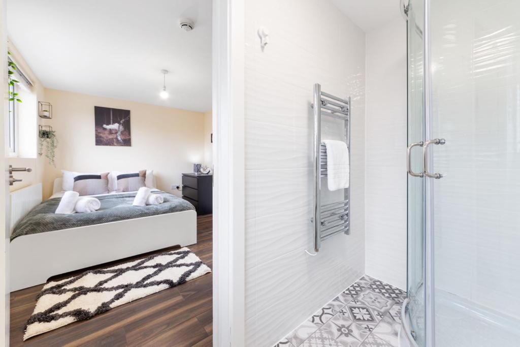Isleworth Suites - Tw7 Kültér fotó